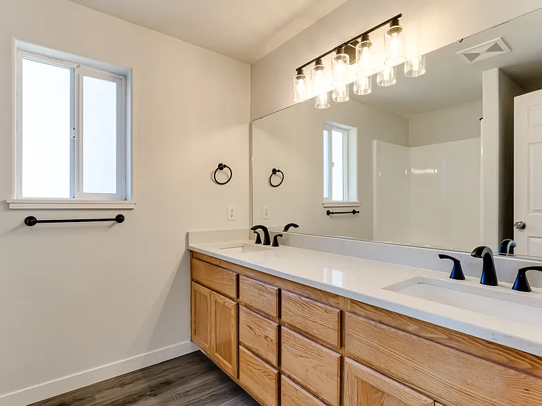 6084 Rombauer Rd — Photo 5