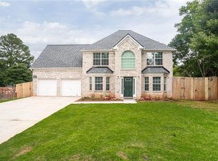 1976 Glen Echo Dr, Decatur, GA 30032