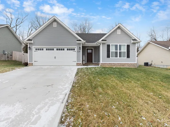 129 Elk Dr, Stamping Ground, KY 40379