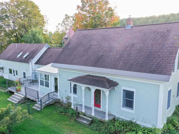 23 Calais Road, Worcester, VT 05682
