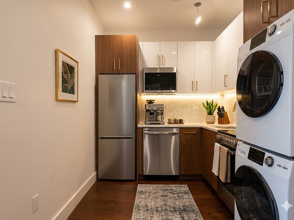 1st image of 2114 Fulton St #2B