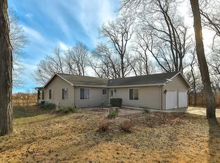 4415 S Chana Rd, Chana, IL 61015