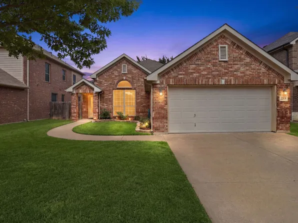 2213 Whitney Dr, Weatherford, TX 76087