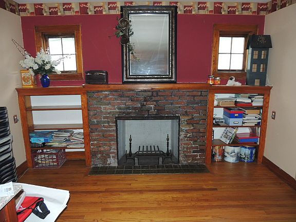 3rd image of 3 Oakwood Blvd
