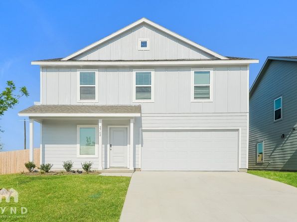 2768 Mistwood Dr