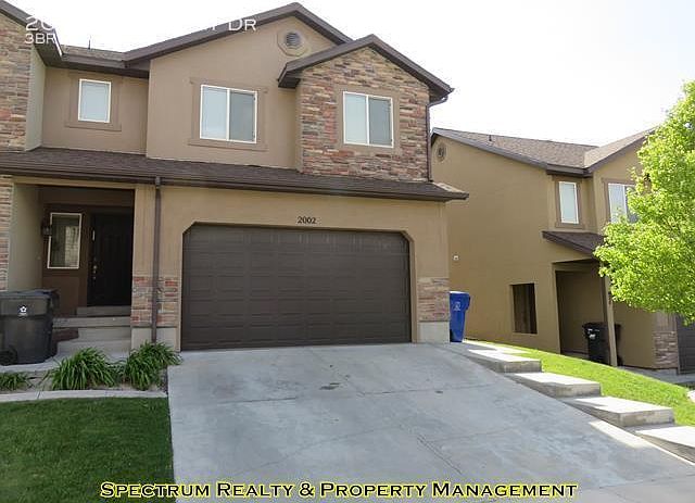 1st image of 2002 N Belmont Dr