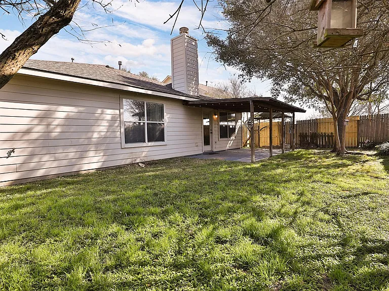19627 Beachy Ct — Photo 29