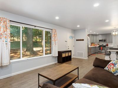 2697 Iris Ln, Camino, CA, 95709