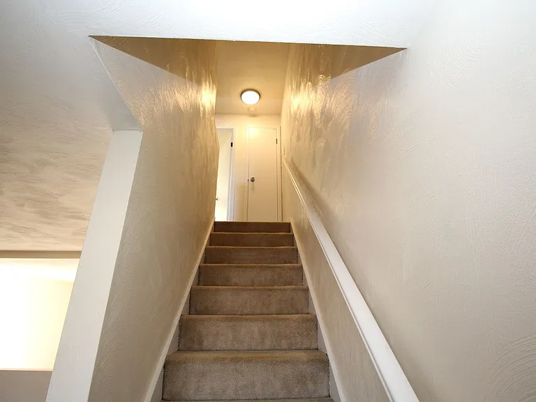 351 W Grape St — Photo 14