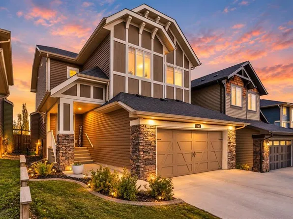 34 W Mount Rae Ter, Okotoks, AB T1S 0M6