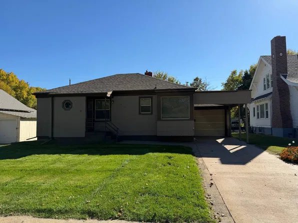 206 S F St, Broken Bow, NE 68822