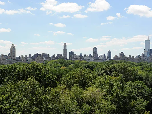 Sold by Sotheby's International Realty | media 2