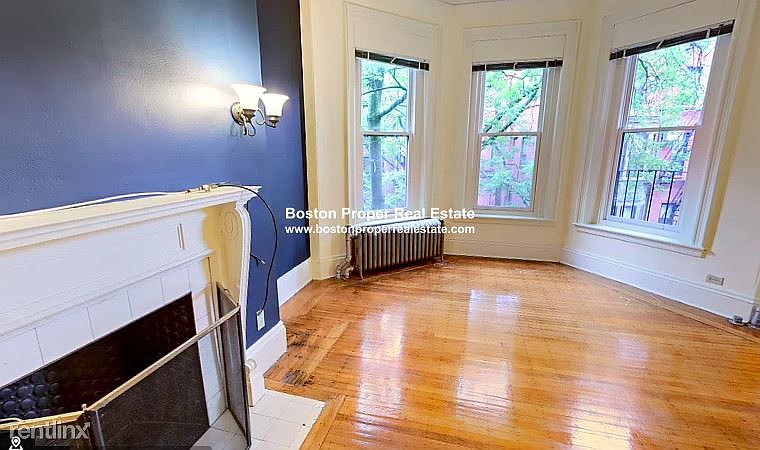 379 Commonwealth Ave. #5 Boston - Kenmore Unit Photo 1