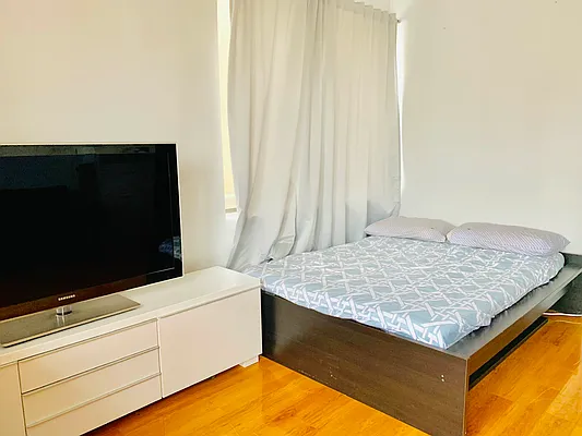 Rented by R New York | media 15