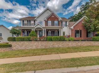 1309 Kiefer Bluffs Dr, Ballwin, MO 63021