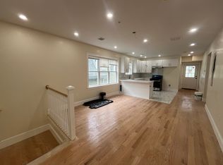 32 Abbot St APT 3, Boston, MA 02124