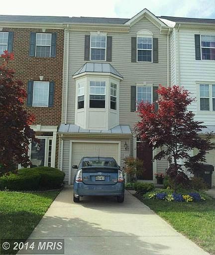 2nd image of 1304 Cabello Ct