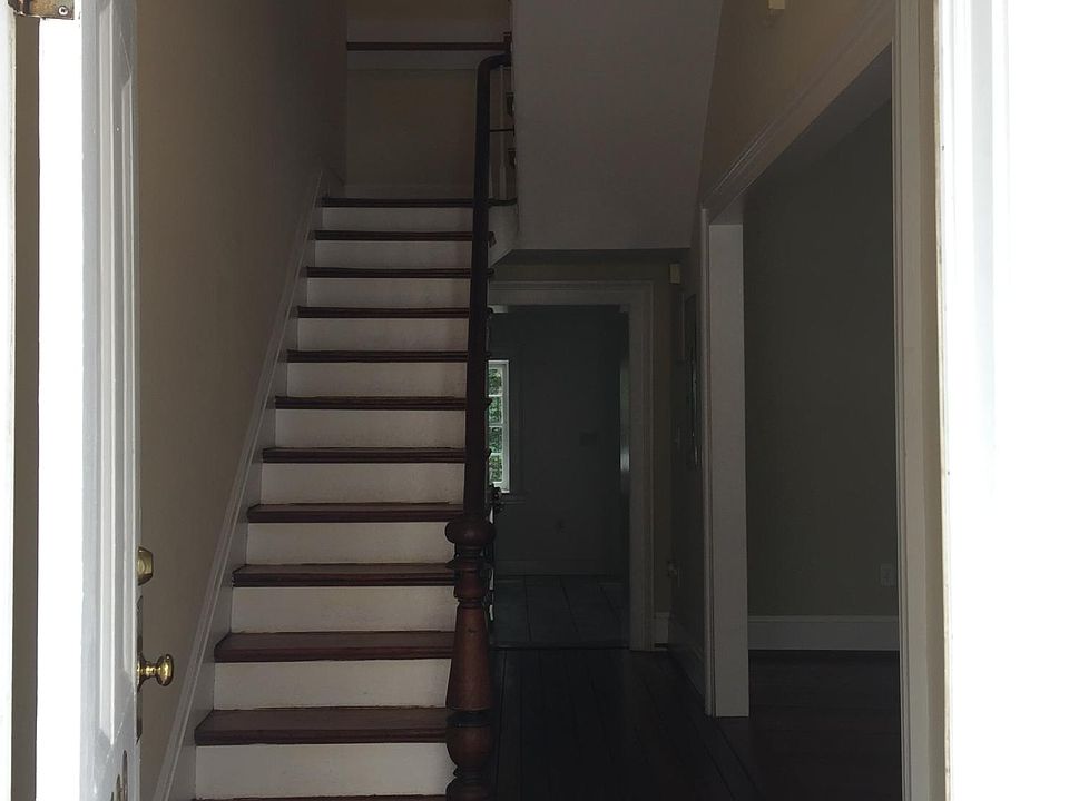 Front Entryway
