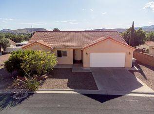 19 Marguerite St, La Verkin, UT 84745