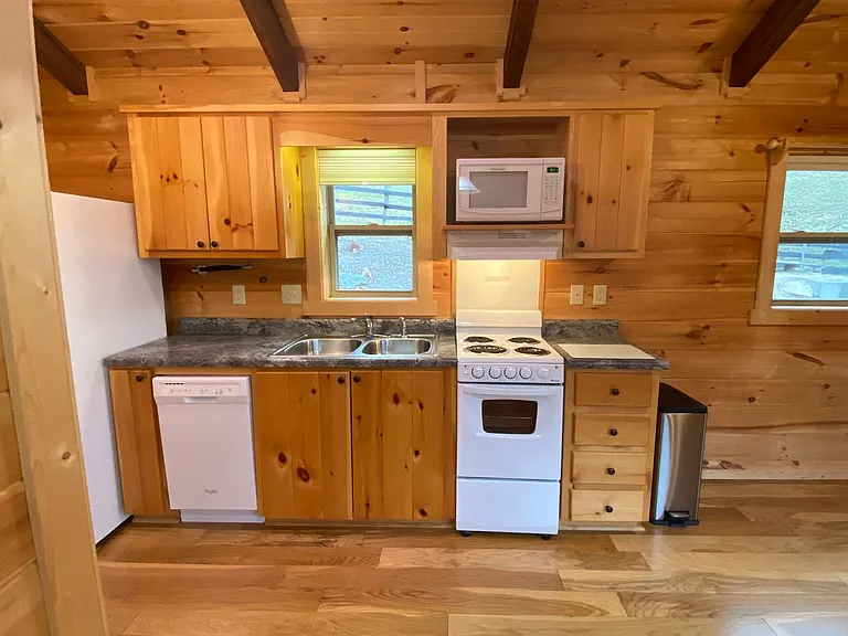 289 Morgan Branch Rd — Photo 9