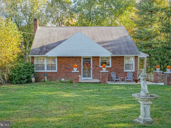 471 Ewan Rd, Mullica Hill, NJ 08062