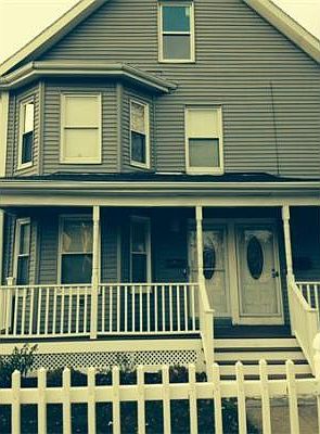 1st image of 107 Lynn St #2