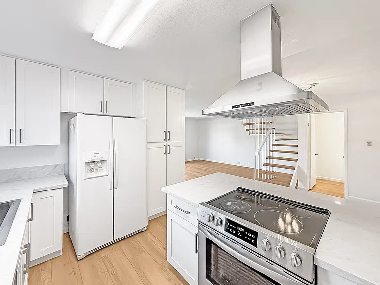 4360 Vision Dr — Photo 3
