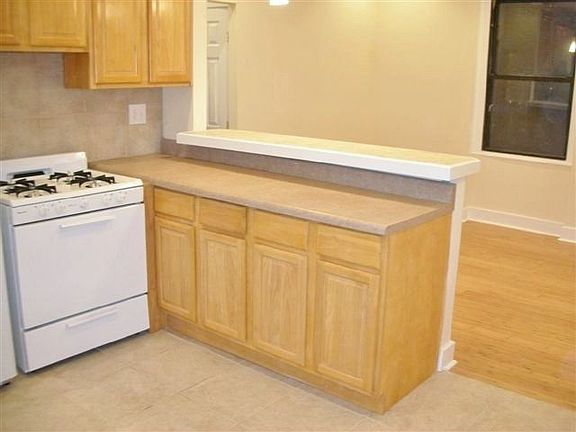 2nd image of 2168 35th St APT 5G