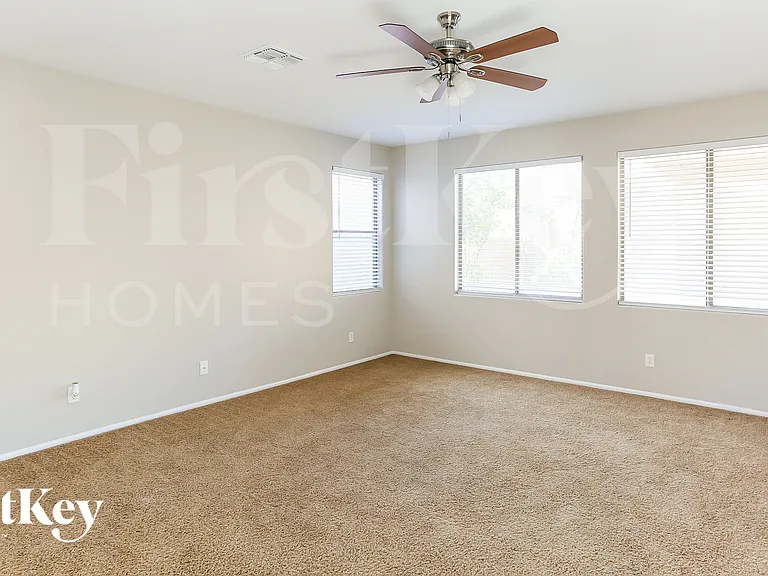 16110 W Miami St — Photo 10