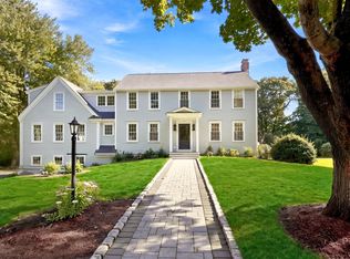 3 Hollyhock Ln, Hingham, MA 02043