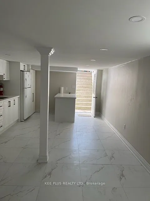 2 bed, $2,000 — Photo 3