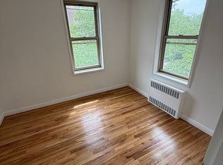 6725 Clyde St APT 5D, Flushing, NY 11375