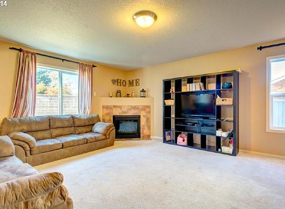 4th image of 4304 NE 163rd Ave