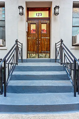 Rented by Corcoran | media 12