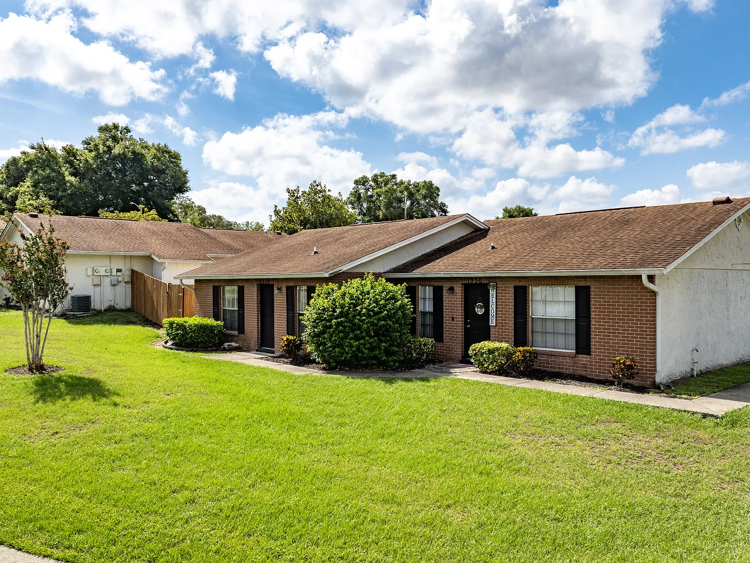 Valley View Town & Garden Homes — Photo 3