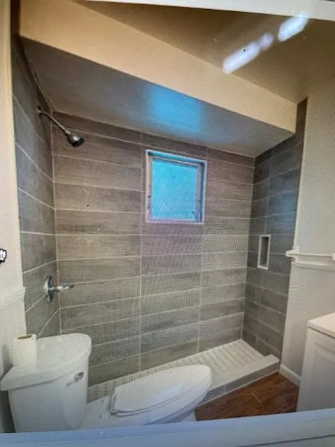 400 S Meteor Ave — Photo 4