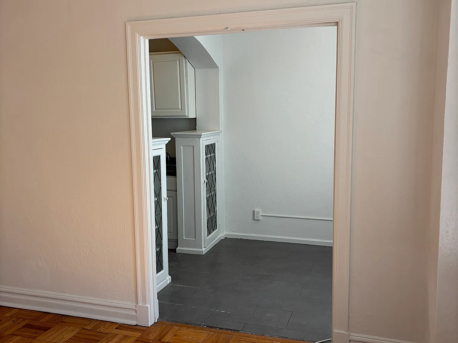 Studio, 600 sqft, $1,000 — Photo 2