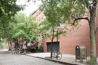 Rented by Leslie J. Garfield