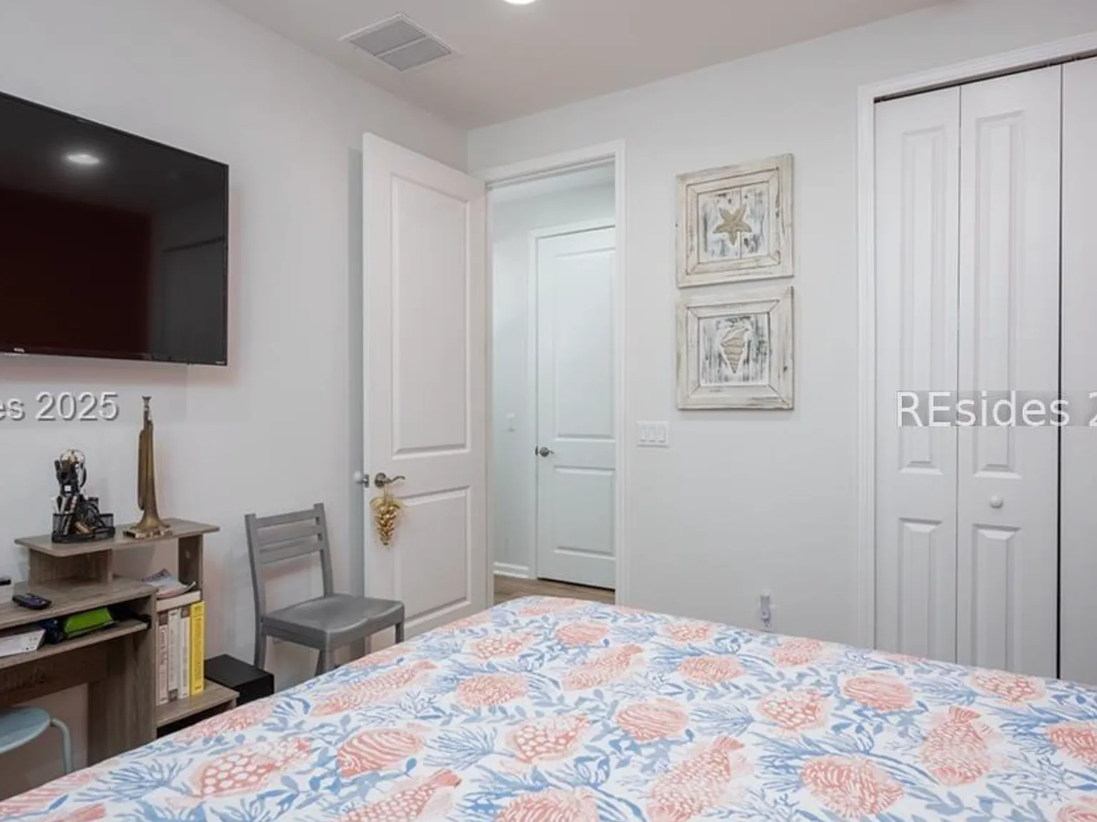 2 bed, 1204 sqft, $2,500 — Photo 4