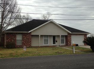 107 Bayou Vista Dr, Thibodaux, LA 70301