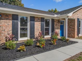 5031 Foxwood Dr, North Charleston, SC 29418