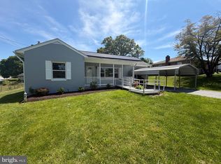 44 Springvale Rd, Red Lion, PA 17356