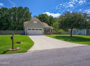204 E Ridge Ct, Jacksonville, NC 28540