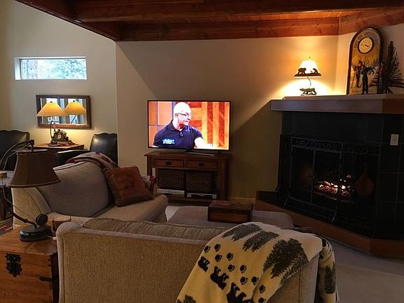 5th image of 60508 Seventh Mountain Dr #42