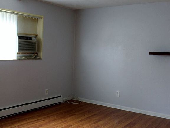 2nd image of 306 S Prospect St APT 2