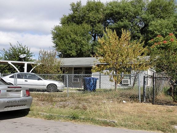 2nd image of 159 Mascasa St