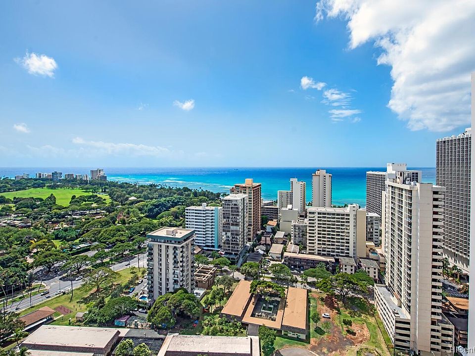 South facing view from lanai
