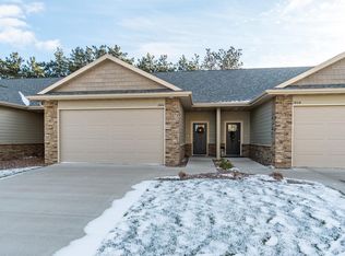 1802 Prairie Pl #3, Holmen, WI 54636