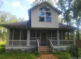 1411 Dixon Ln, Pine Bluff, AR 71603