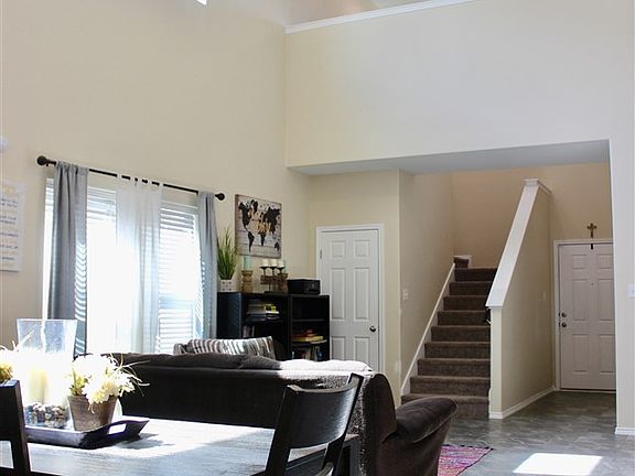 5th image of 3207 Hereford Dr